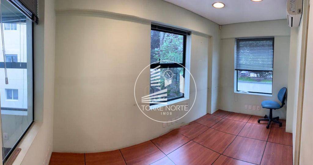 Prédio Inteiro para alugar, 901m² - Foto 51