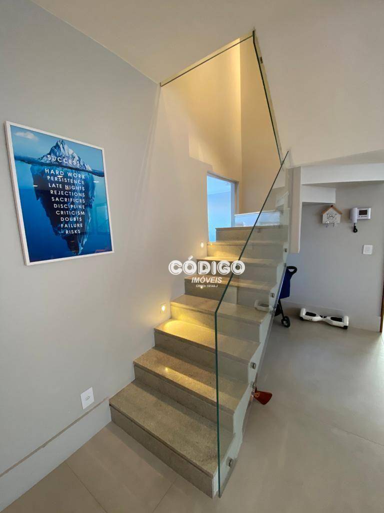 Casa à venda com 4 quartos, 234m² - Foto 15