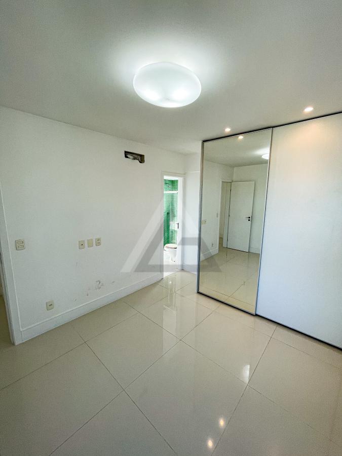 Apartamento à venda com 4 quartos, 168m² - Foto 25