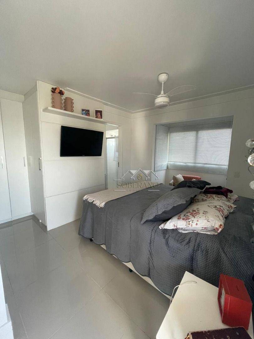 Apartamento à venda com 3 quartos, 128m² - Foto 21