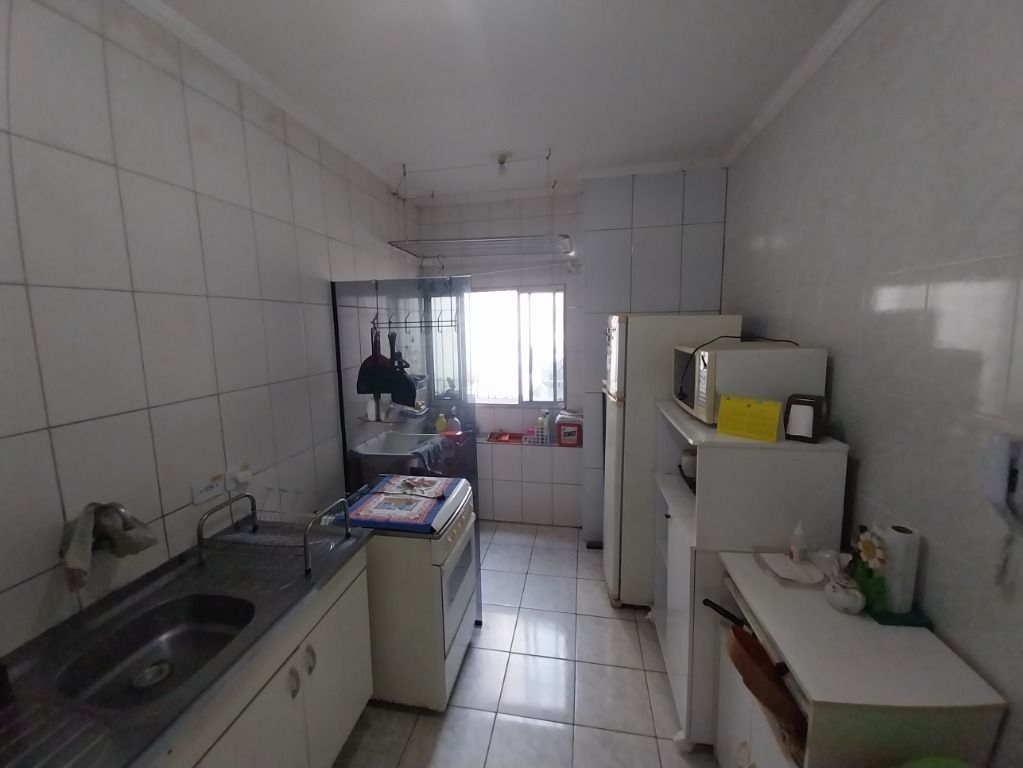 Apartamento para alugar com 2 quartos, 52m² - Foto 12