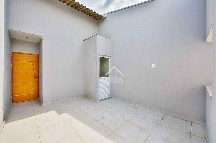 Cobertura à venda com 2 quartos, 120m² - Foto 2