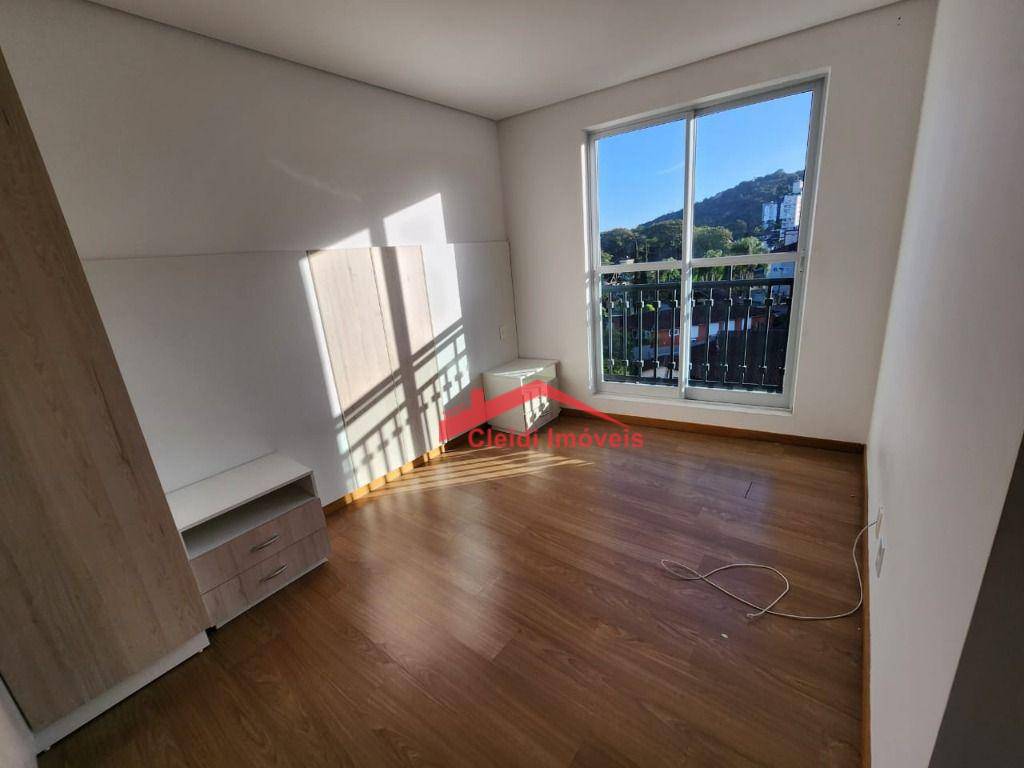 Apartamento para alugar com 2 quartos, 63m² - Foto 7