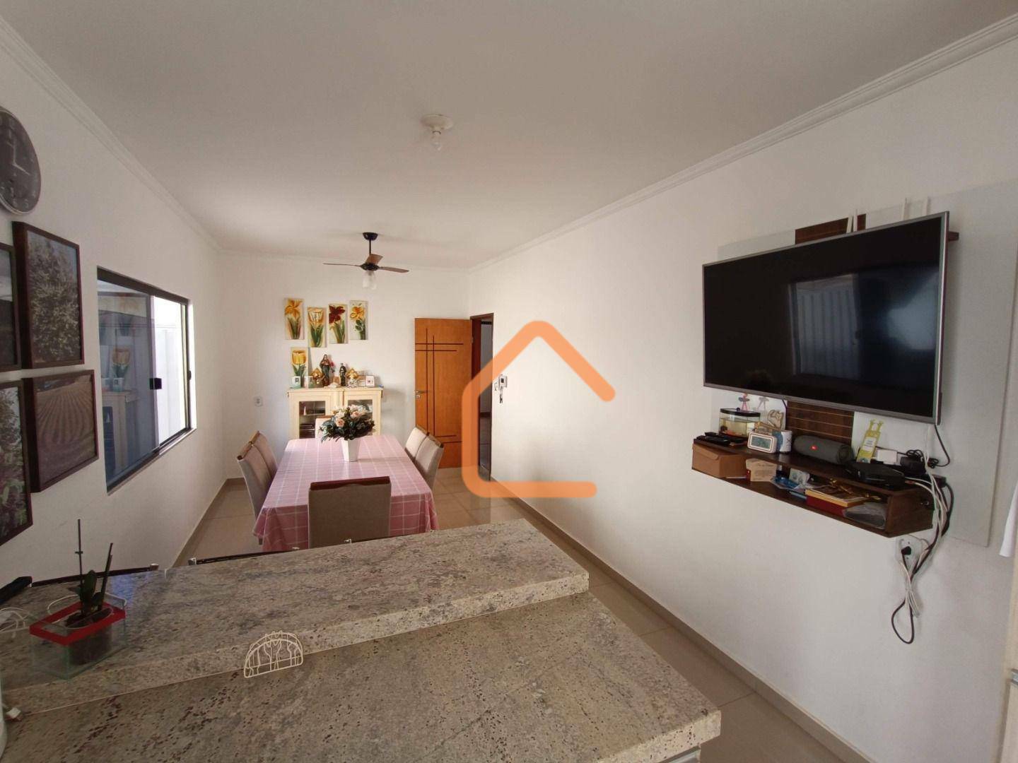 Casa à venda com 3 quartos, 230m² - Foto 14