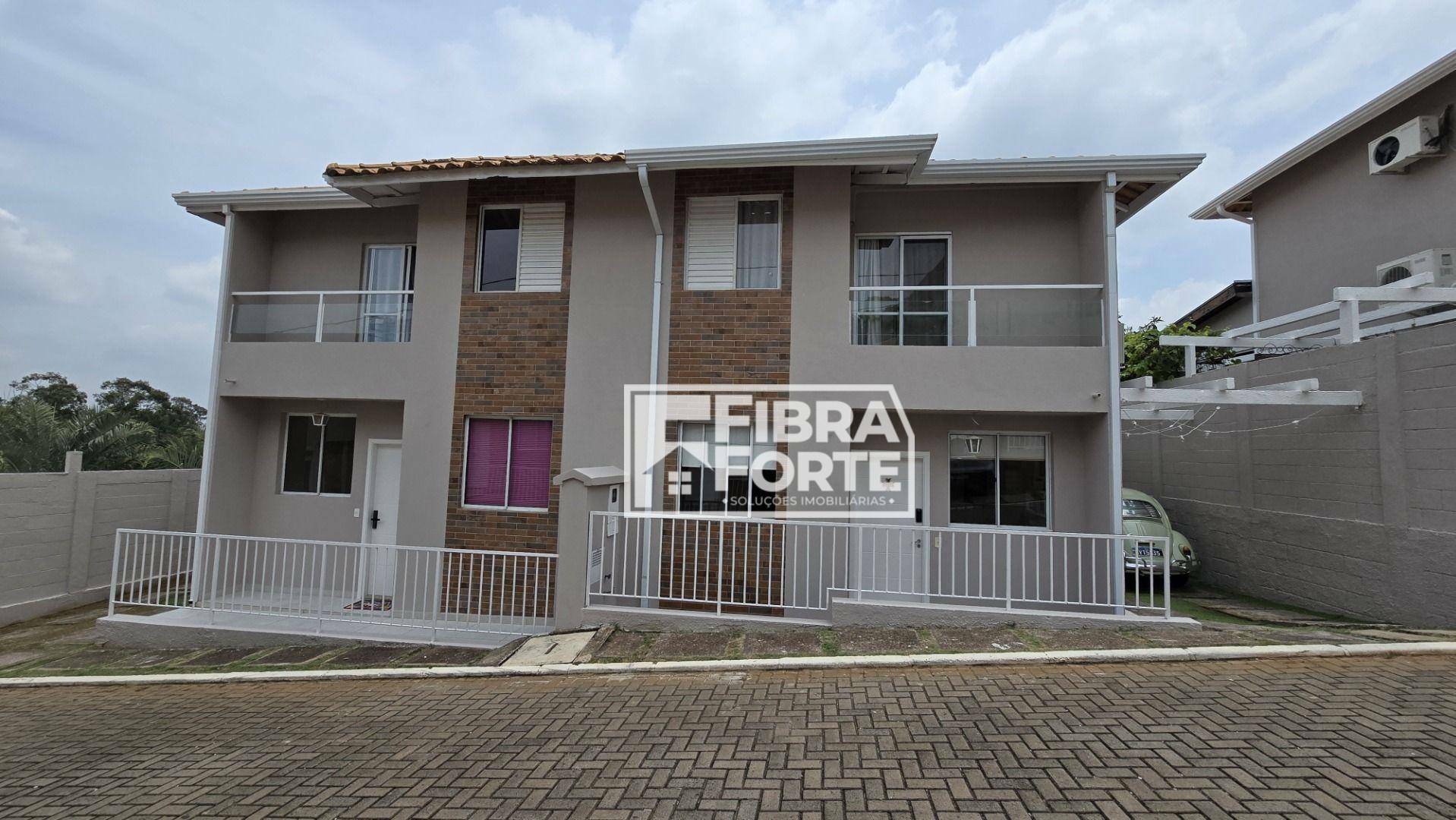 Casa de Condomínio para alugar com 3 quartos, 100m² - Foto 2