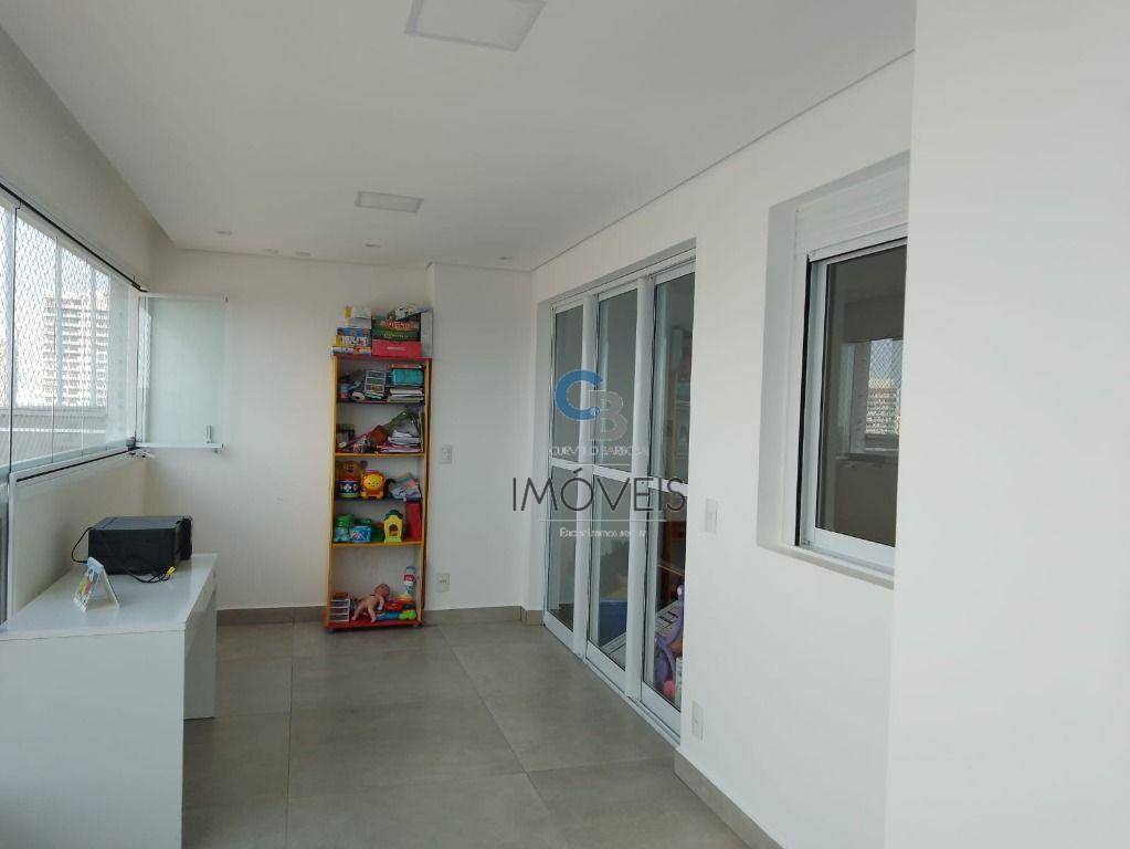 Apartamento à venda com 3 quartos, 170m² - Foto 21