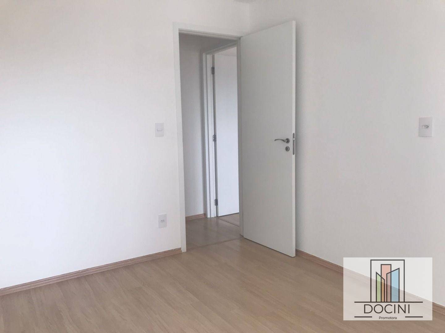 Apartamento à venda com 2 quartos, 61m² - Foto 24