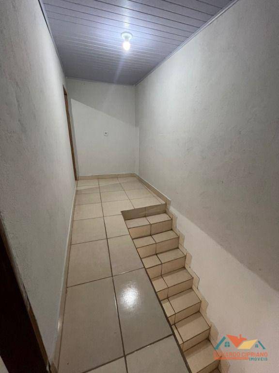 Casa à venda com 2 quartos, 50m² - Foto 17