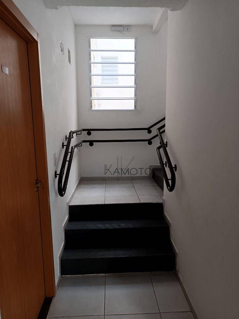 Apartamento à venda com 2 quartos, 39m² - Foto 57