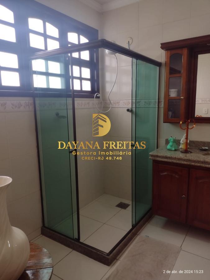 Casa à venda com 3 quartos, 450m² - Foto 11