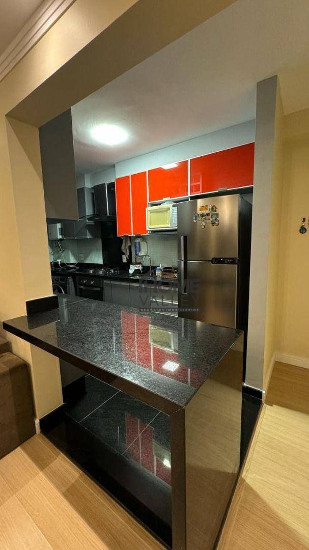 Apartamento à venda com 3 quartos, 75m² - Foto 13