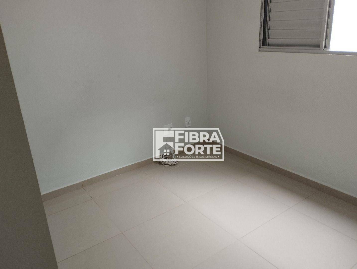 Apartamento para alugar com 3 quartos, 54m² - Foto 4