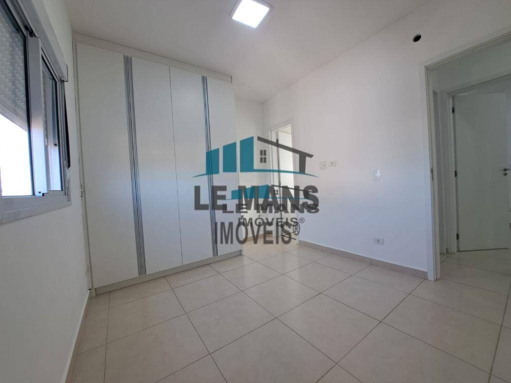 Apartamento para alugar com 3 quartos, 68m² - Foto 7