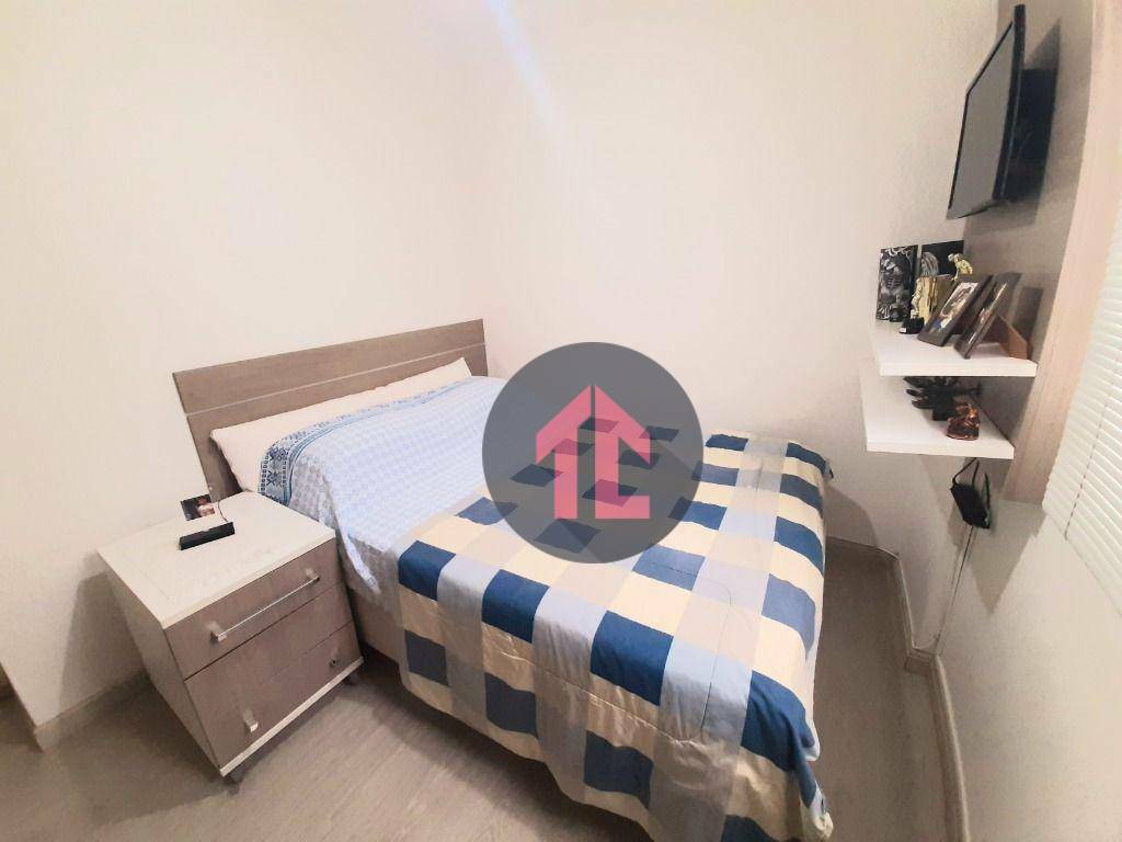 Apartamento à venda com 3 quartos, 75m² - Foto 13