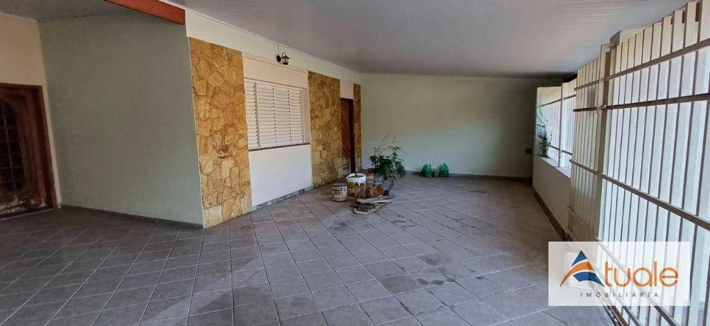 Casa à venda com 3 quartos, 155m² - Foto 2