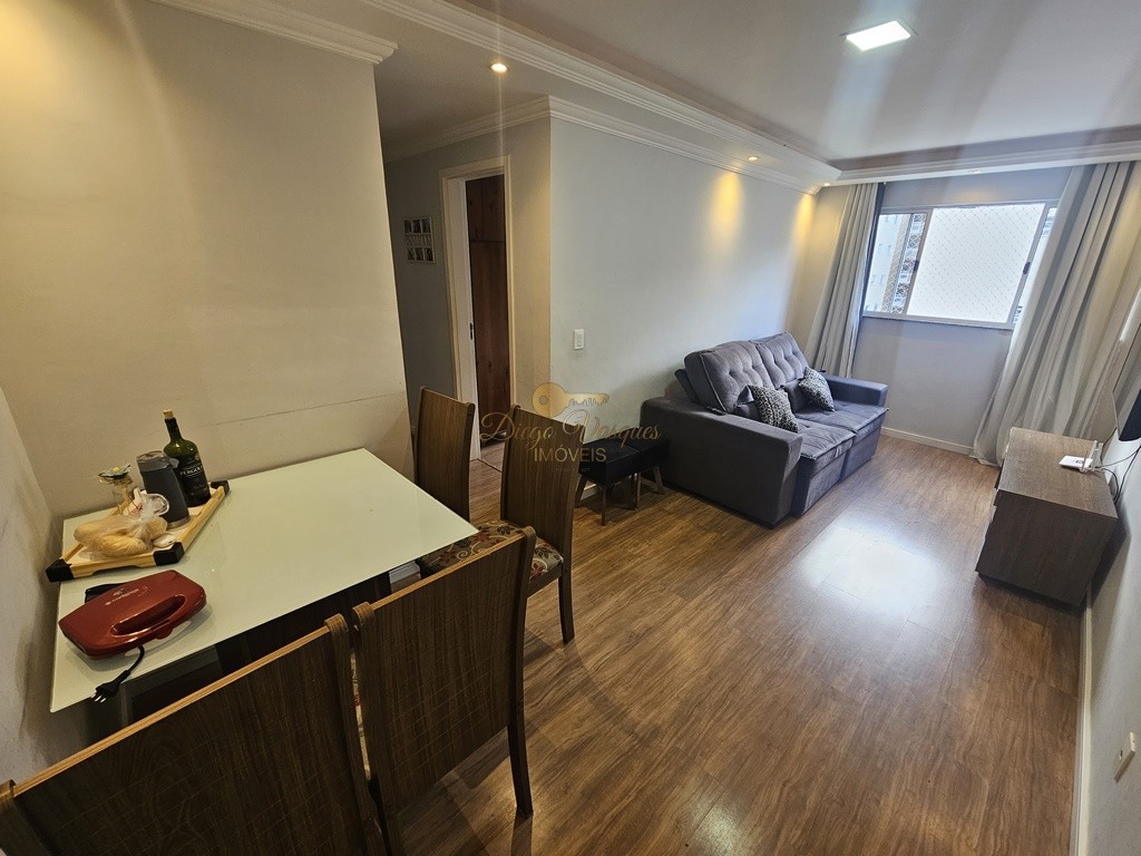 Apartamento à venda com 2 quartos, 50m² - Foto 2
