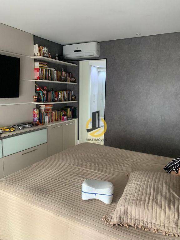 Apartamento à venda com 4 quartos, 245m² - Foto 23