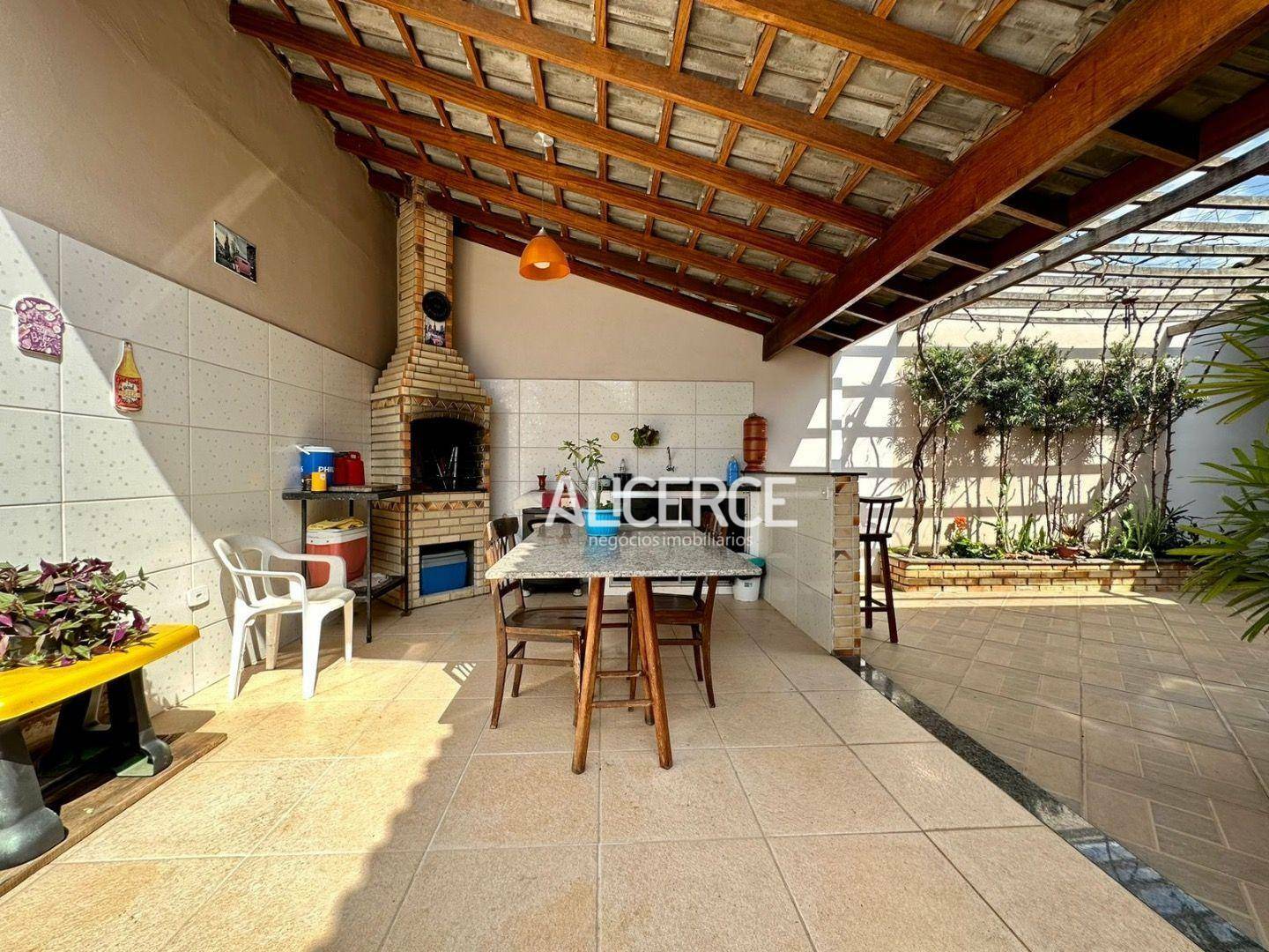 Casa à venda com 3 quartos, 159m² - Foto 28