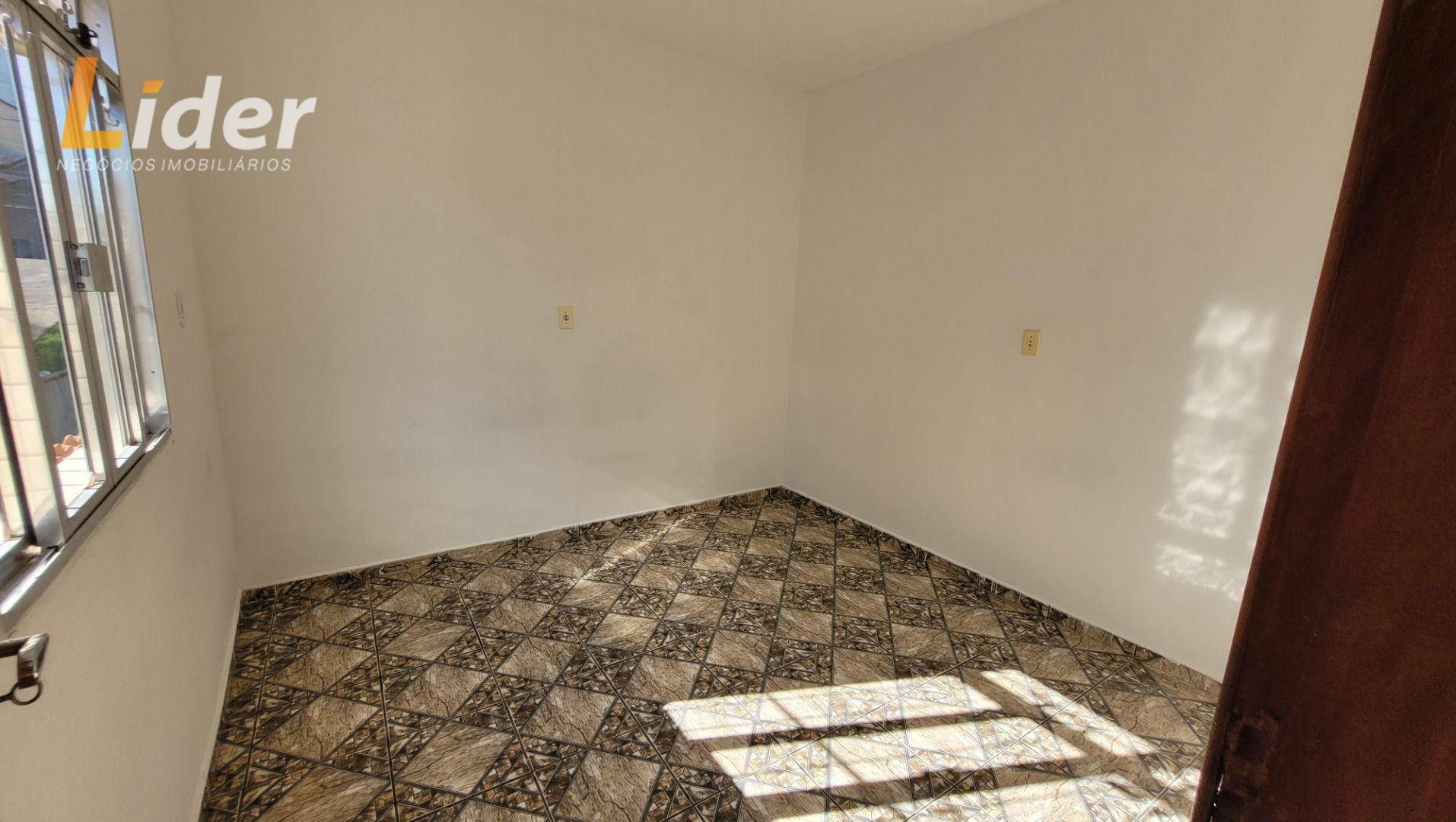 Cobertura para alugar com 3 quartos, 88m² - Foto 4