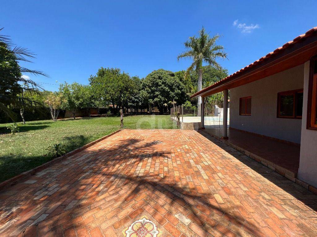 Casa à venda com 4 quartos, 554m² - Foto 4