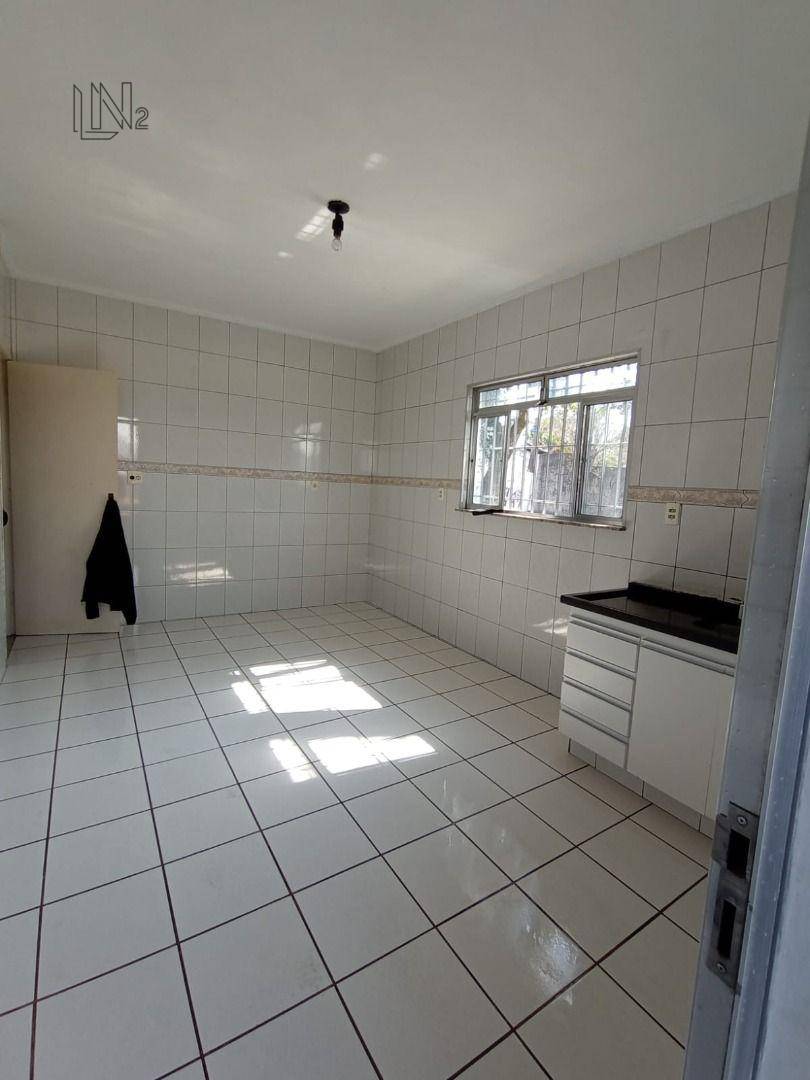 Casa à venda com 3 quartos, 140m² - Foto 9