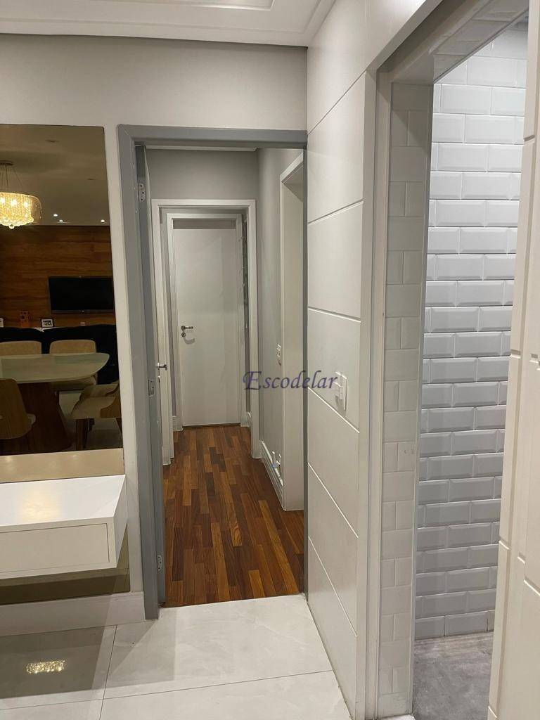 Apartamento à venda com 3 quartos, 142m² - Foto 3