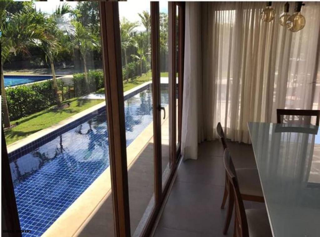Casa à venda com 4 quartos, 300m² - Foto 32