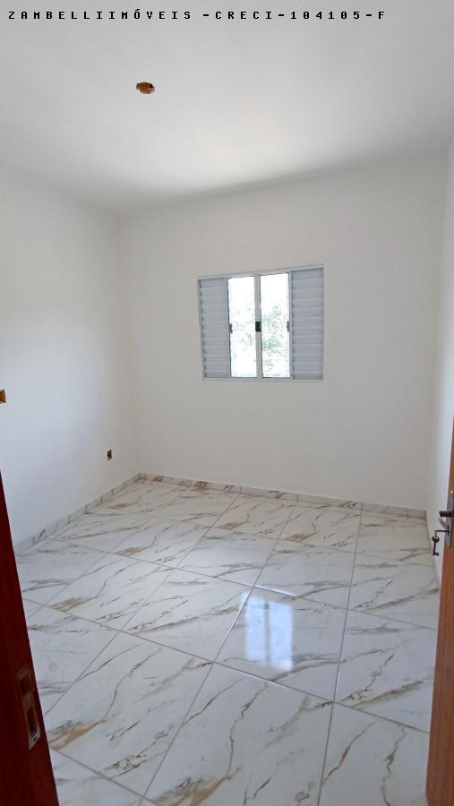 Casa à venda com 2 quartos, 100m² - Foto 14