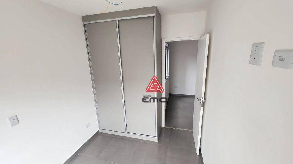 Apartamento à venda com 2 quartos, 37m² - Foto 18