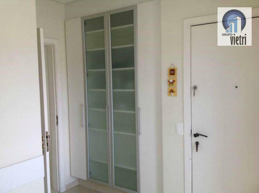 Apartamento à venda com 3 quartos, 302m² - Foto 2