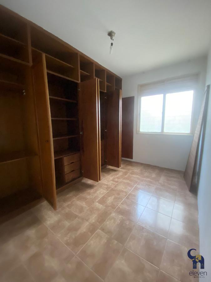 Casa à venda com 4 quartos, 160m² - Foto 12