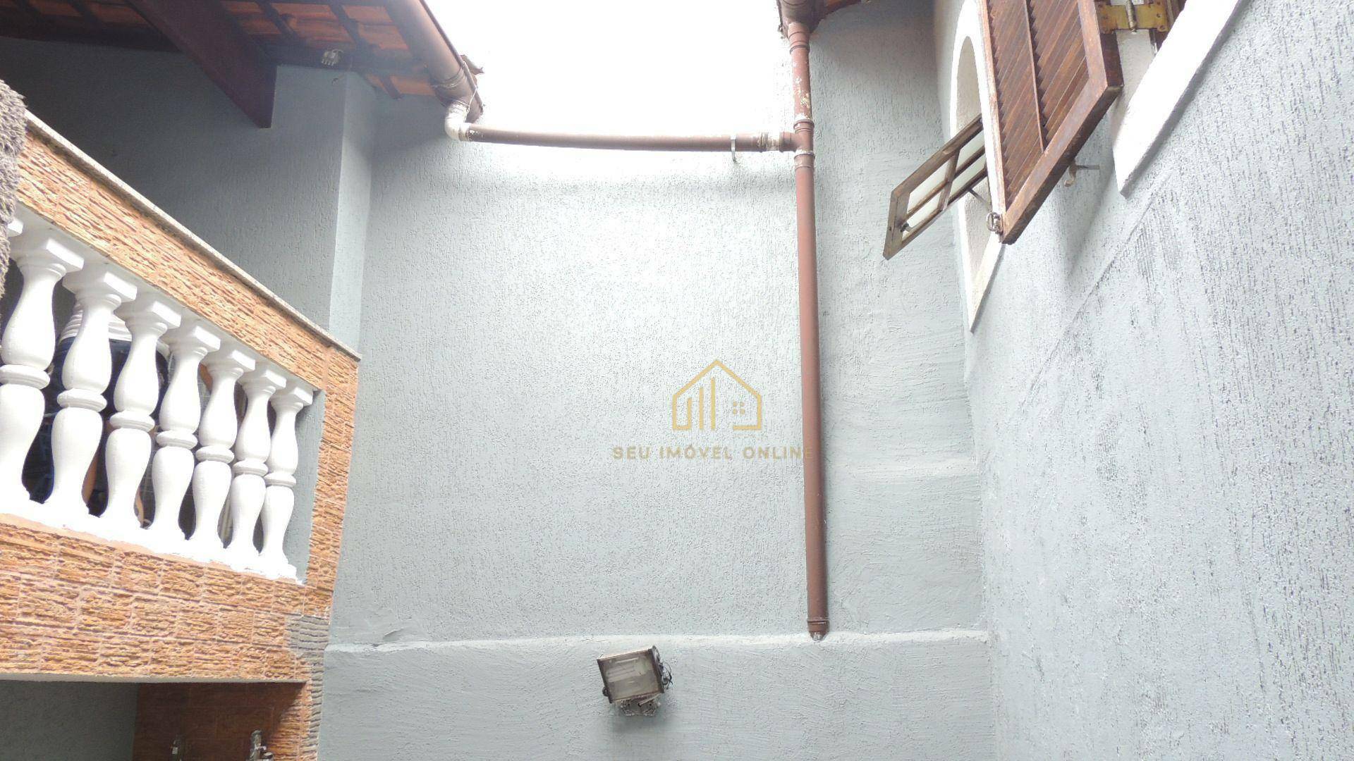 Sobrado à venda e aluguel com 4 quartos, 180m² - Foto 30