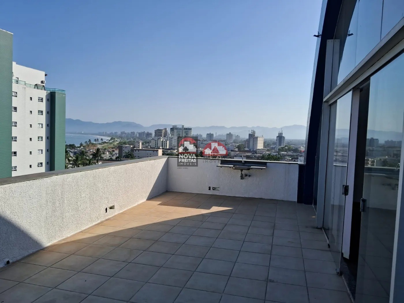 Apartamento para alugar com 2 quartos, 200m² - Foto 19
