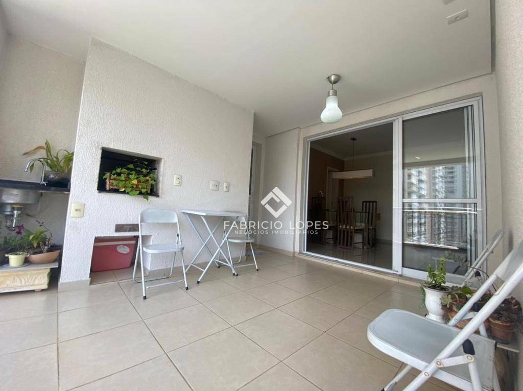 Apartamento à venda com 3 quartos, 90m² - Foto 1