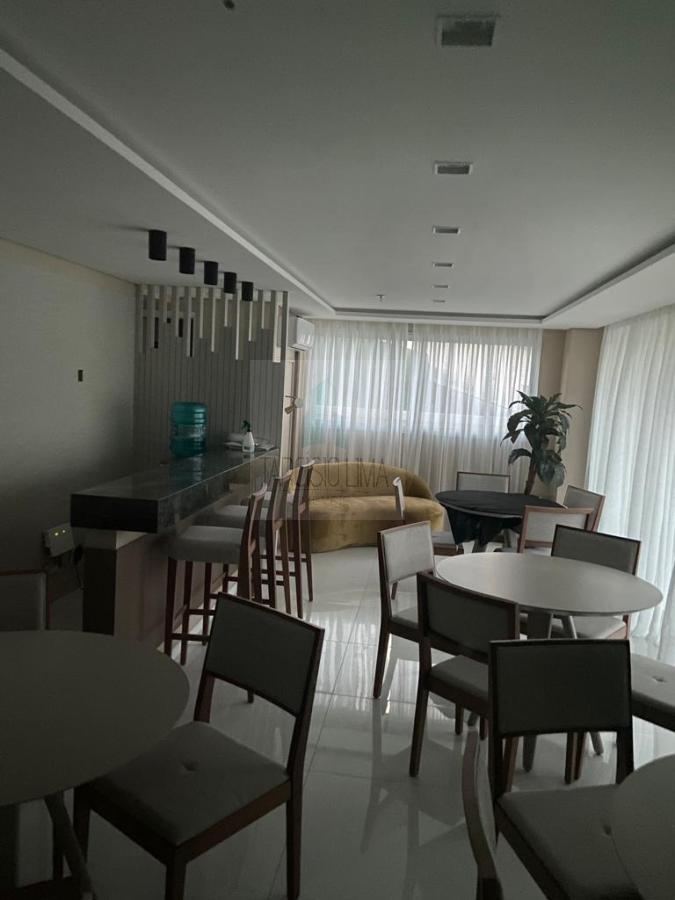 Apartamento à venda com 2 quartos, 67m² - Foto 25