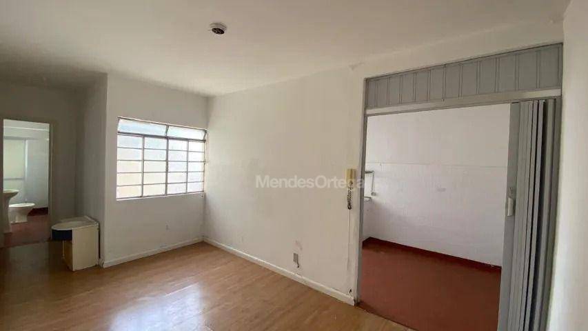 Apartamento para alugar com 2 quartos, 60m² - Foto 4