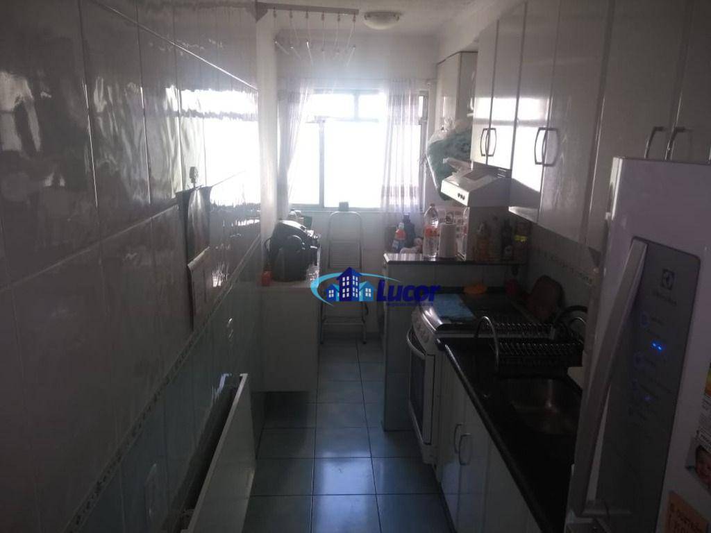 Apartamento à venda com 3 quartos, 60m² - Foto 16