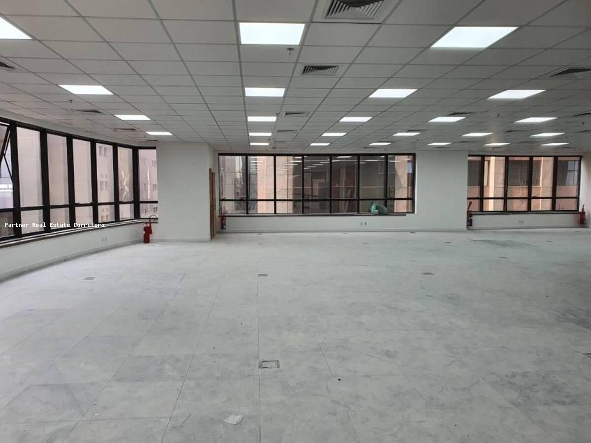 Conjunto Comercial-Sala para alugar com 1 quarto, 299m² - Foto 1