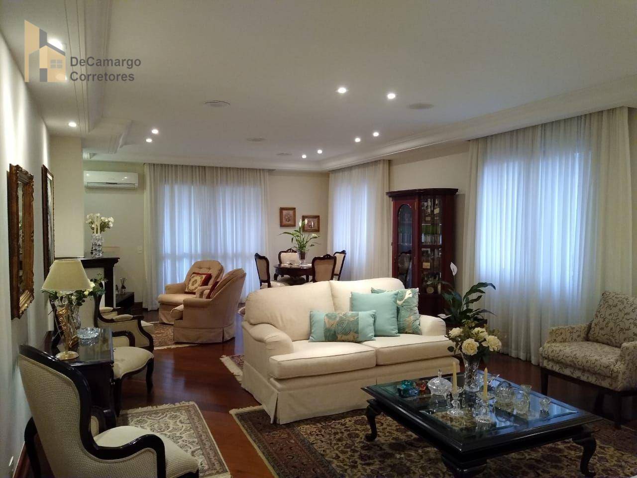 Apartamento à venda com 4 quartos, 260m² - Foto 1