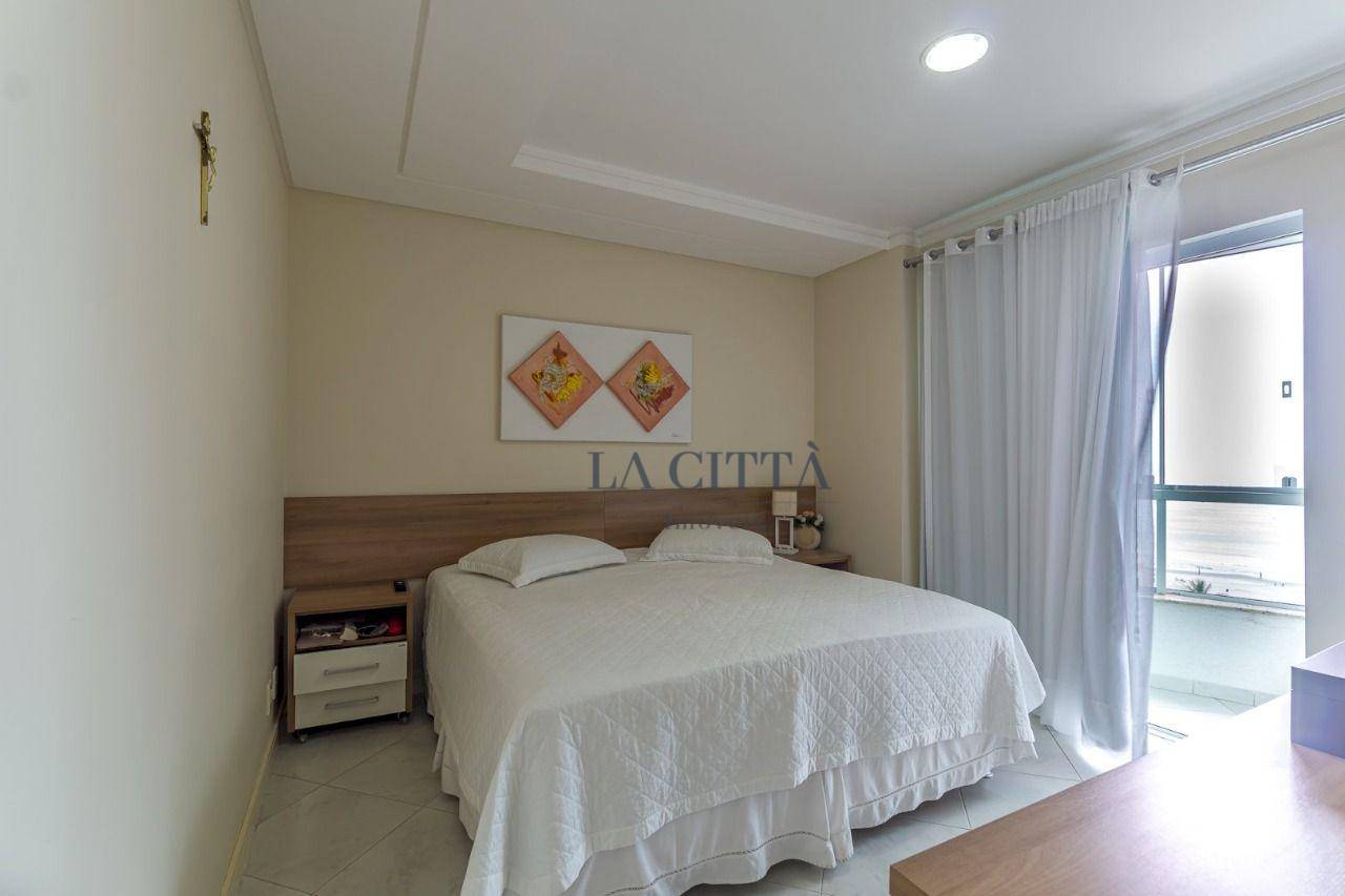 Apartamento à venda com 3 quartos, 161m² - Foto 14