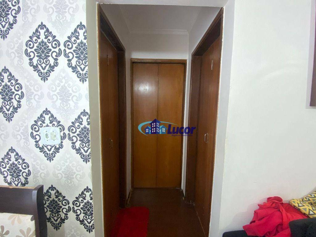 Apartamento à venda com 2 quartos, 55m² - Foto 9