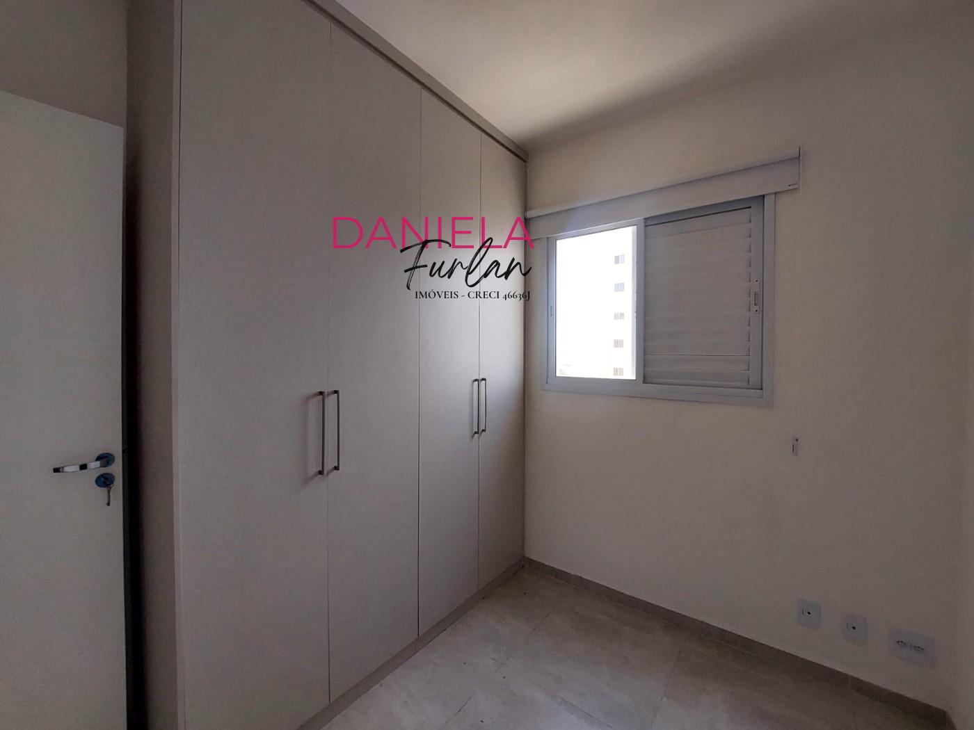 Apartamento para alugar com 3 quartos, 66m² - Foto 7