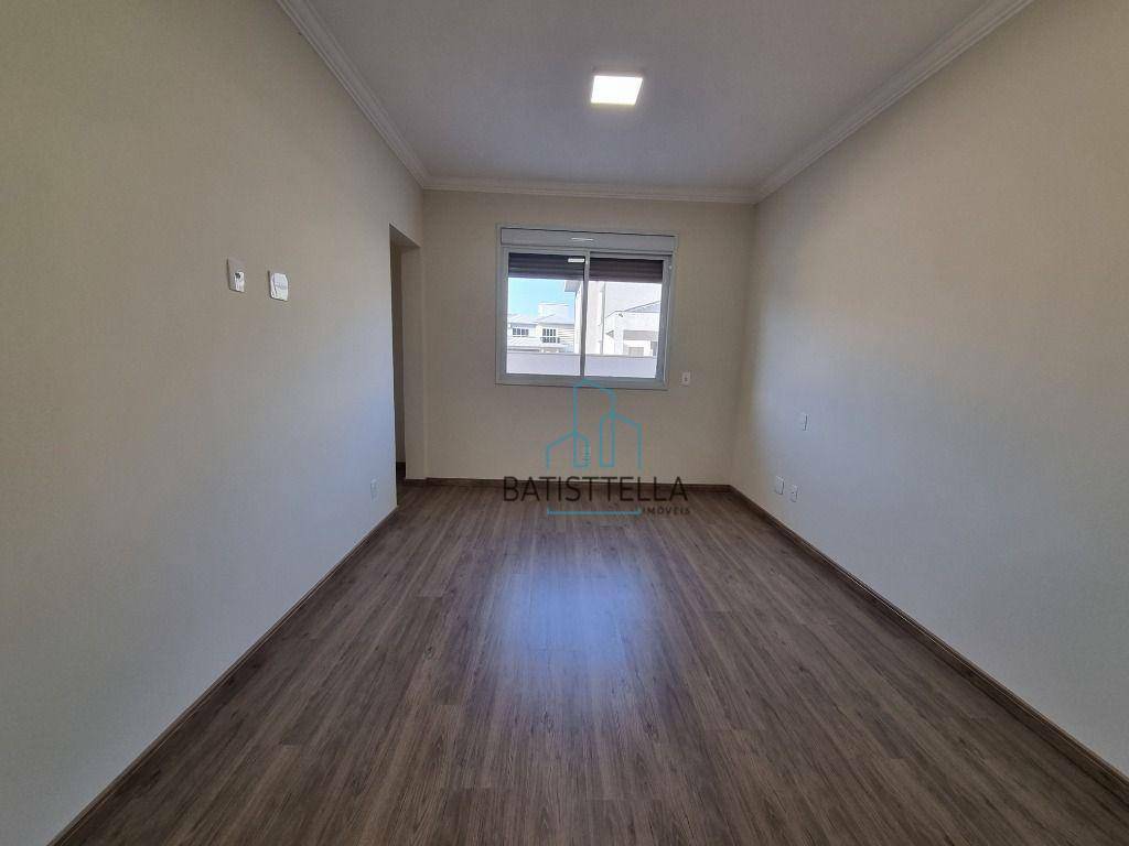 Casa à venda com 3 quartos, 179m² - Foto 18