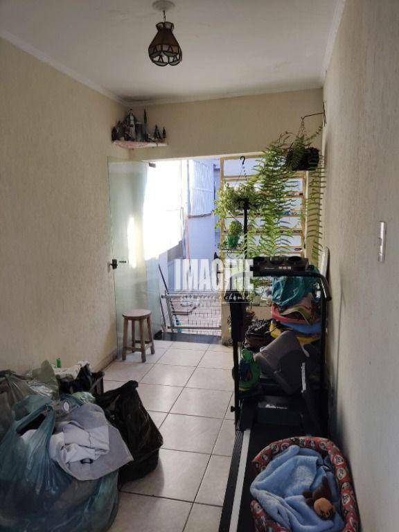 Casa à venda com 3 quartos, 200m² - Foto 21