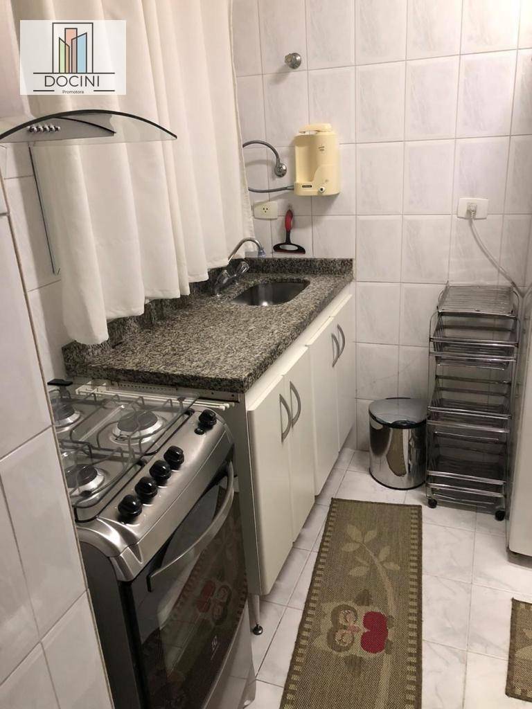 Apartamento à venda com 2 quartos, 70m² - Foto 12