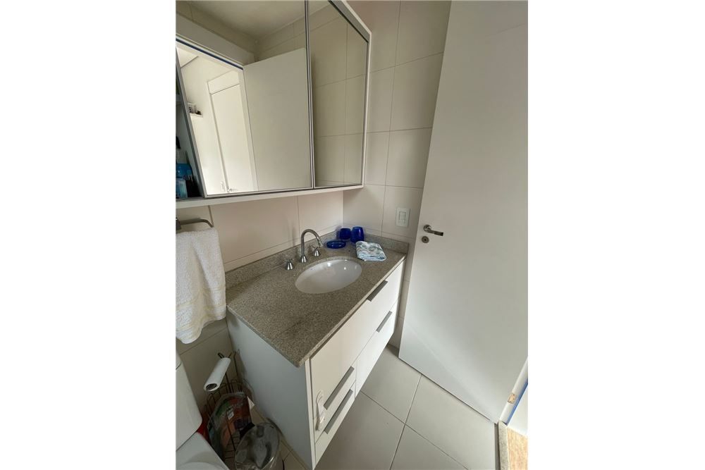 Apartamento à venda com 2 quartos, 71m² - Foto 14