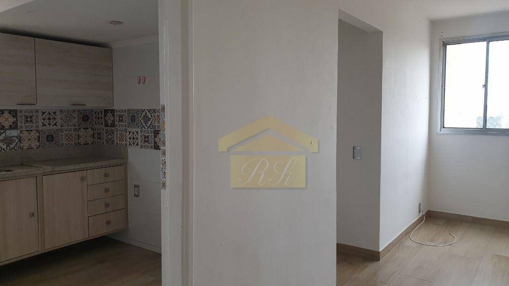 Apartamento à venda com 2 quartos, 60m² - Foto 2