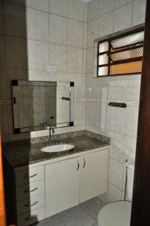 Casa à venda com 4 quartos, 190m² - Foto 11