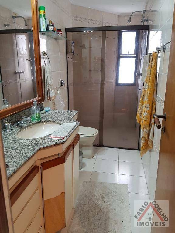 Apartamento à venda com 2 quartos, 97m² - Foto 2