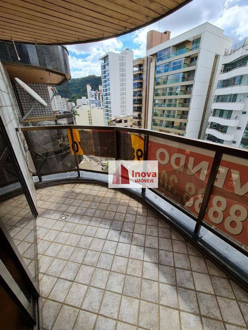 Apartamento à venda com 3 quartos, 140m² - Foto 8